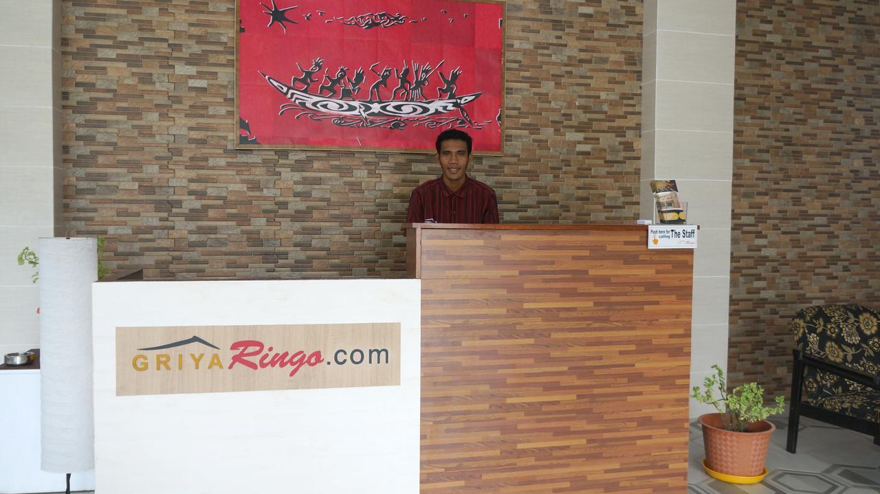 Griya Ringo Guest House Sorong Kültér fotó